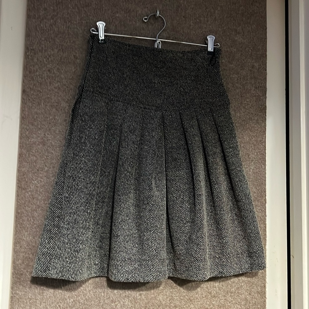 Beautiful 100% polyester fabric with liner inside